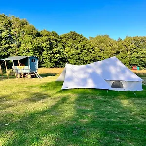 Tin And Canvas Glamping Pickering, Carry On Canvas Bell Tent , Pickering United Kingdom
