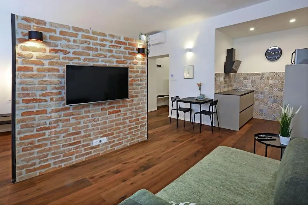 Wally Apartment Ljubljana Slovenia